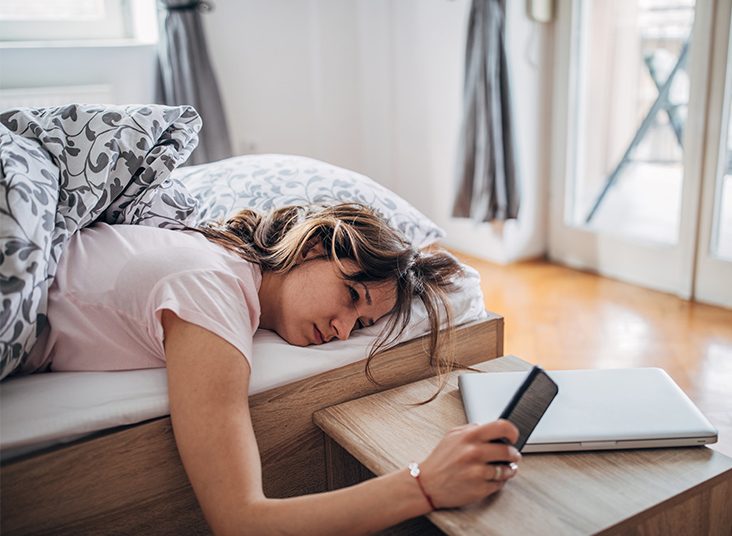 3 Tips to Maintain a Healthy Sleep Schedule