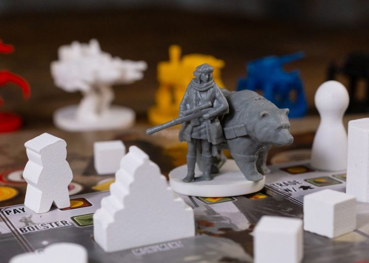 Amazon sale discounts dozens of strategy board games like Gloomhaven, Scythe, and Disney Villainous