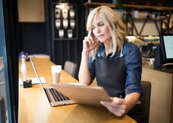 Signs You Need to Outsource Your Bookkeeping