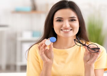 Benefits of wearing contact lenses