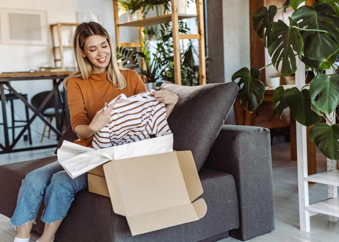 Stylish and fashionable dresses for black women at Affordable Rates